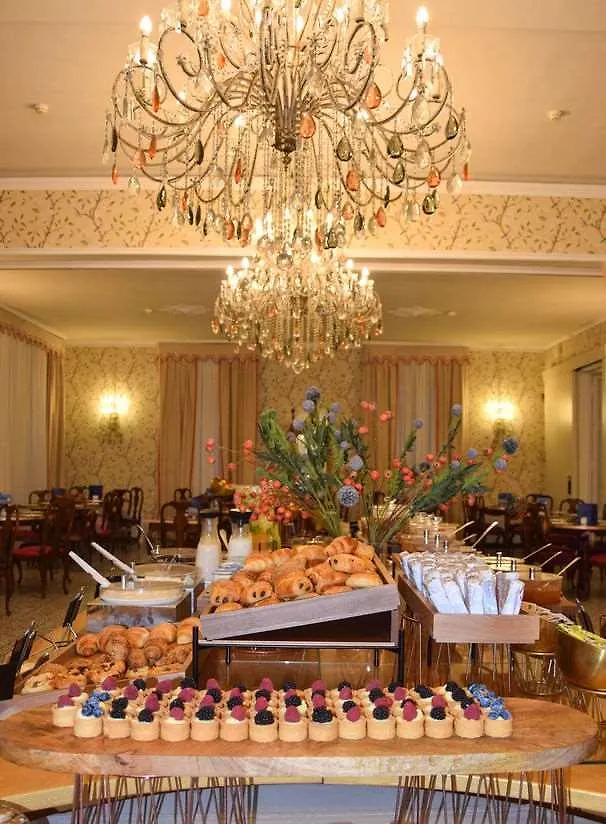 Hotel Palace Viareggio Italy