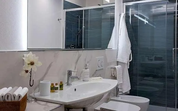 Hotel Palace Viareggio 0*,